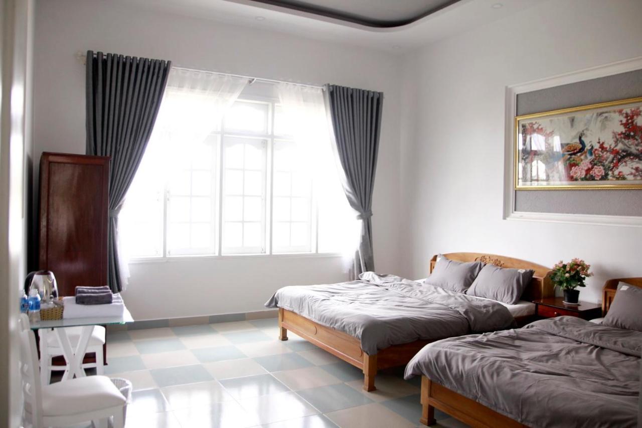 Grey House Hotell Dalat Exteriör bild