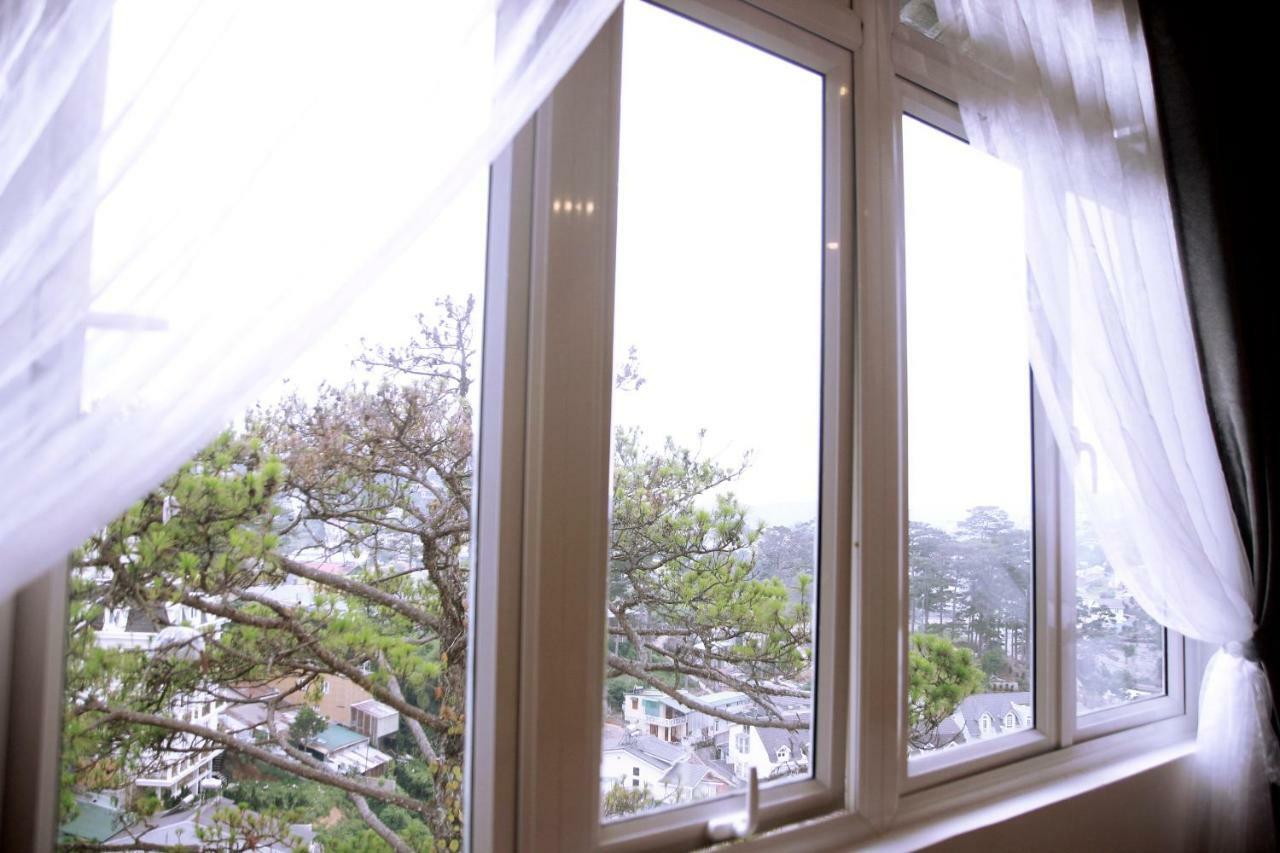 Grey House Hotell Dalat Exteriör bild